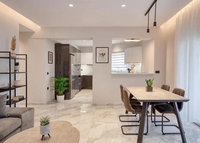 Anesis Deluxe Apartment 1